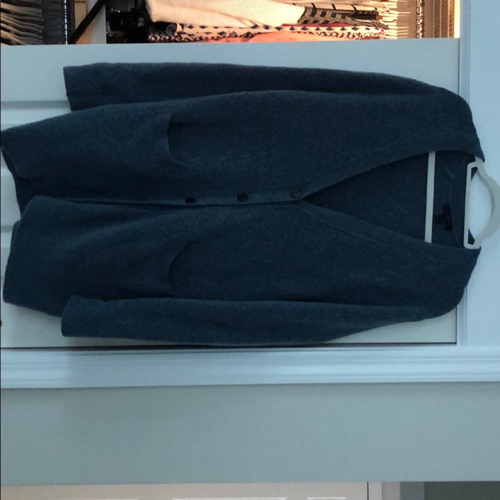 Oversized J CREW sweater cardigan